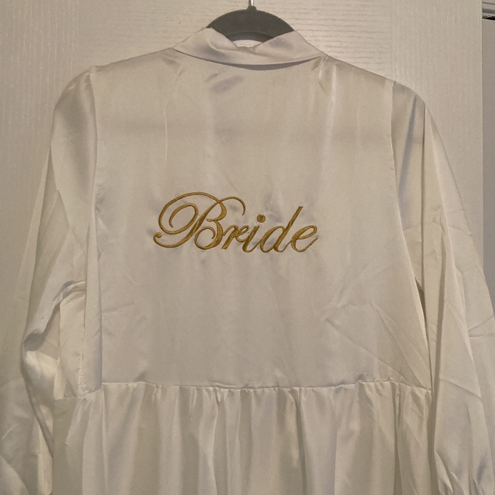 Bride Wrap Mid Length Robe - Picture 2 of 6